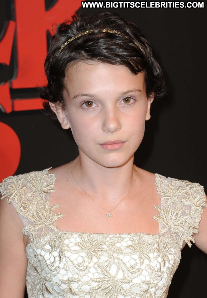 Millie Bobby Brown Los Angeles Celebrity Beautiful Babe Posing Hot ...